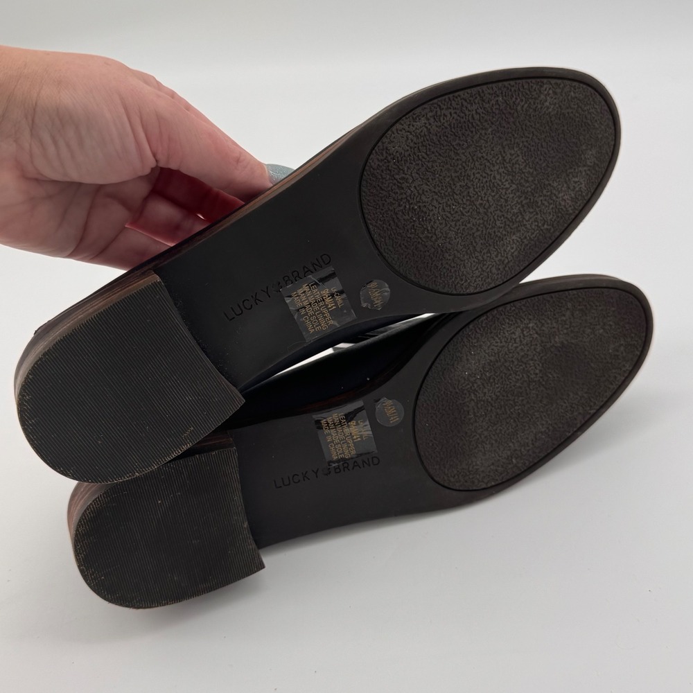 Lucky Brand Cahill Black Leather Loafer Flats 9.5 Minimalist Academia Casual - Picture 5 of 8